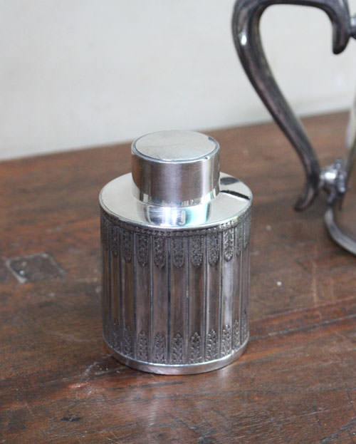 アンティーク・シルバーティーキャディー – アンティーク図鑑